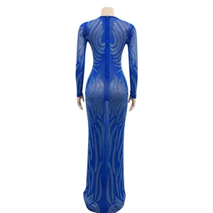 Abito lungo sexy in rete blu a maniche lunghe con strass scintillanti per eventi serali eleganti