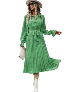Elegant green floral pleated maxi dress with waist belt and long sleeves for women