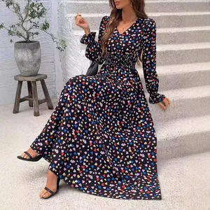 Elegant V-neck long sleeve maxi dress with colorful heart print and smocked waist
