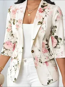 Stijlvolle damesblazer met bloemenprint en driekwart mouwen in een elegant ontwerp