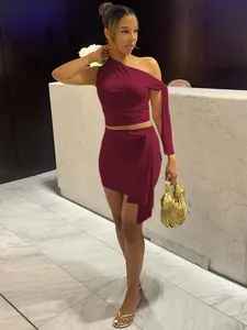 Γυναικείο Σετ Δύο Τεμαχίων Crop Top Με Έναν Ώμο Και Μίνι Εφαρμοστή Φούστα Καλοκαιρινή Μόδα Με Λουράκια Στενή Εφαρμογή