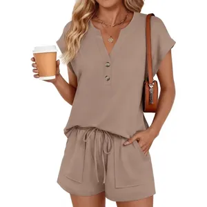 Ensemble décontracté 2 pièces d'été pour femme avec haut col V et short à poches