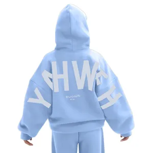 Vue arrière d'un sweat à capuche bleu clair surdimensionné avec imprimé lettrage YHWH blanc
