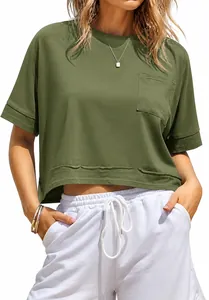 Detail view of the oversized women's crop top T-shirt with chest pocket in olive green