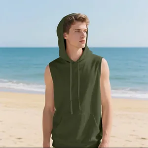 Camiseta deportiva sin mangas con capucha para hombre en verde oliva con bolsillo canguro.