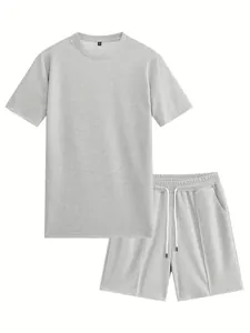 Set sportivo da uomo in maglia a nido d'ape grigia con t-shirt e pantaloncini