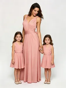 Elegantes vestidos combinados rosa palo multiposición para madre e hijas para fiestas