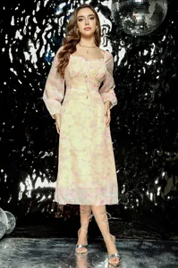 Vestido midi floral vintage francés de manga larga con decoración bola disco