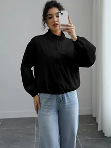 Stylish women's black waterproof stand-collar windbreaker jacket for autumn wear