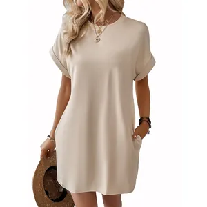 Abito t-shirt casual beige a tinta unita con girocollo, maniche corte e tasche laterali