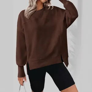 Sweat-shirt marron décontracté pour femme avec coupe ample et fentes latérales chic