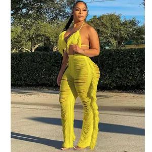 Ensemble bikini deux pièces jaune avec pantalon de plage en tricot à franges