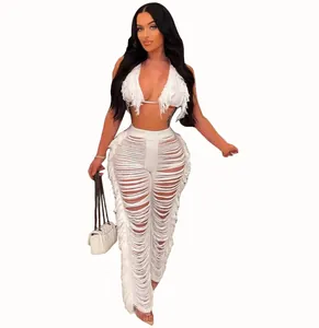 Ensemble deux pièces sexy pour femme avec haut de bikini blanc à franges et pantalon tricoté