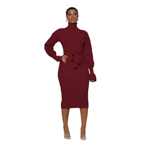 Robe mi-longue élégante en tricot bordeaux à col roulé avec ceinture nouée pour femmes