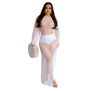 Handgefertigtes weißes Häkel-Maxikleid für den Strand mit Fransen und langen Ärmeln