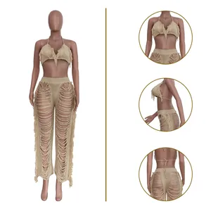 Vues détaillées du haut de bikini kaki à franges et du pantalon de plage assorti ajouré