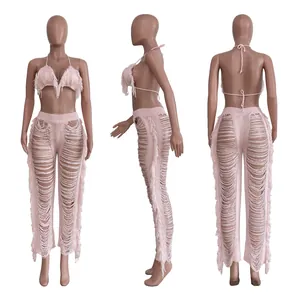 Ensemble bikini en tricot rose clair à franges et pantalon de plage ajouré tendance