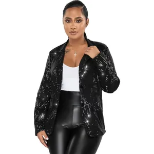 Blazer noir pailleté élégant pour femme avec des détails scintillants et une coupe décontractée
