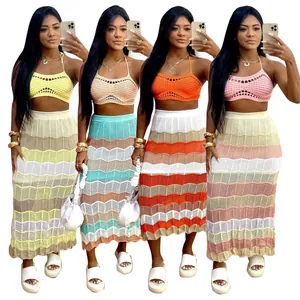 Conjuntos de Dos Piezas de Playa de Ganchillo Bohemio para Mujer Top Halter Calado y Falda Midi de Punto con Rayas Onduladas Ropa de Vacaciones de Verano