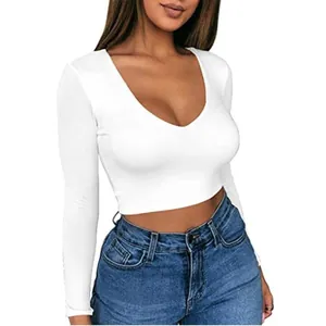 Sexy white low-cut cropped long-sleeve T-shirt with a slim fit and V-neckline detail