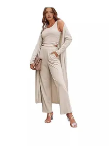 Elegante conjunto de punto de 3 piezas con cárdigan largo, top y pantalones anchos
