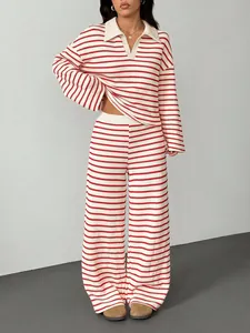 Set in maglia a righe rosse e bianche con polo a maniche lunghe e pantaloni larghi