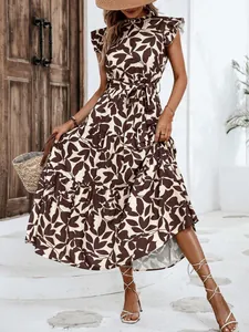 Vestido maxi de verano sin mangas con estampado de hojas y mangas con volantes