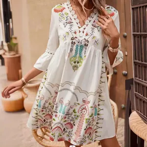 Casual V-neck lace patchwork printed dress for summer with 3/4 bell sleeves