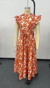 Vestido largo de verano con estampado floral, mangas con volantes y cinturón ajustable