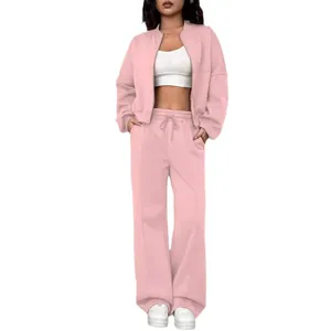 Élégant survêtement rose deux pièces avec veste zippée et pantalon large pour femmes mode