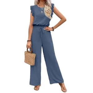 Sommerliches ärmelloses zweiteiliges Lounge-Set mit weiter Hose in staubblauem Ton