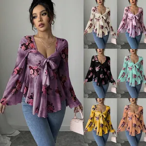 Camicetta da Donna in Stile Francese Dolce con Fiori di Rosa e Scollo Quadrato Elegante Top Stampato con Maniche a Campana