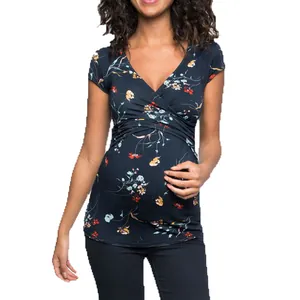 Top da allattamento a fiori con scollo a V per la gravidanza