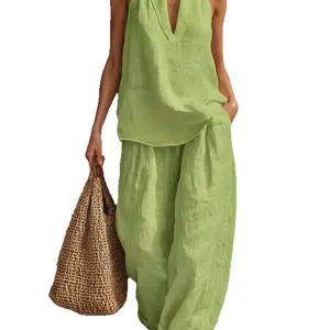 Elegant women's sleeveless top and wide-leg trousers two-piece set in light green