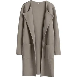 Modischer langer Damen Wollmantel mit Revers in Taupe für Herbst Winter 2025