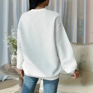 Sweat-shirt décontracté blanc pour femme avec texture matelassée à carreaux 3D