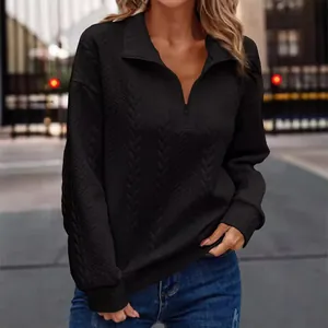 Felpa in maglia nera casual da donna con colletto a mezza zip e trama testurizzata