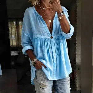 Casual lichtblauwe loszittende blouse met lange mouwen voor dames met een stijlvolle V-hals