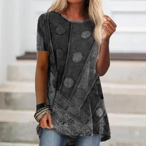 Vintage grey women's short sleeve fashion T-shirt with digital geometric print design