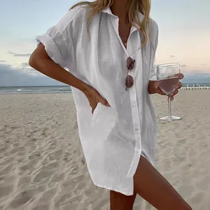 Vestido camisero suelto de algodón y lino blanco para mujer con estilo playero