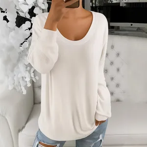 Maglione in maglia a coste bianca a maniche lunghe con scollo rotondo da donna, stile casual