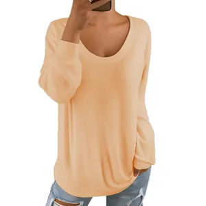 Maglione in maglia a maniche lunghe color albicocca casual e sciolto con scollo a U per donna