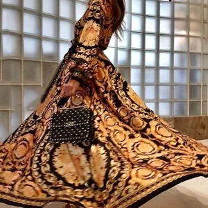 Elegant retro baroque print maxi dress with long sleeves and flowing large swing skirt