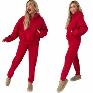 Modisches rotes Oversize-Hoodie- und Jogginghosen-Set für Damen, stilvoller Trainingsanzug.
