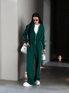 Ensemble de survêtement 2 pièces vert foncé pour femme avec veste zippée et pantalon