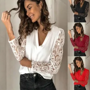 Collage de hauts à manches longues en dentelle pour femmes en blanc, noir, bordeaux et rouge.