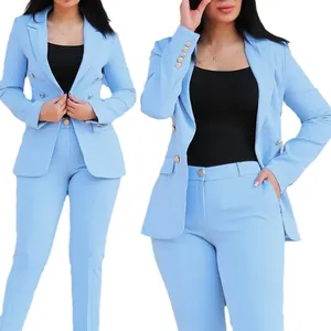 Elegante conjunto de 2 piezas de chaqueta y pantalón azul claro para oficina