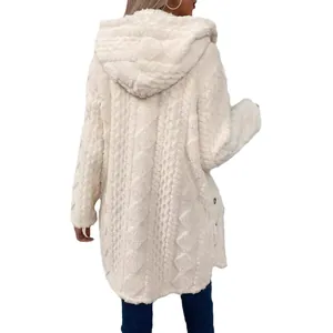 Bequeme weiße Fleecejacke mit Kapuze und Rautenmuster für Damen, Detail in Rückansicht