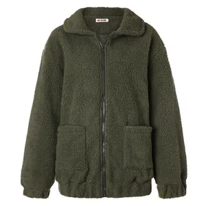 Giacca in sherpa verde scuro con cerniera e tasche a toppa frontali