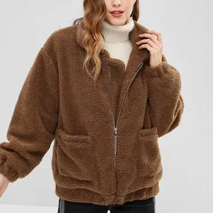 Giacca comoda in pile teddy marrone a maniche lunghe con zip e tasche laterali